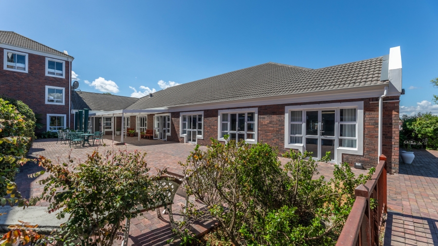 2 Bedroom Property for Sale in Parklands Western Cape